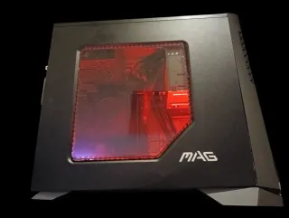 PC Gaming MSI con Teclado, Ratón y Mando RTX 4060