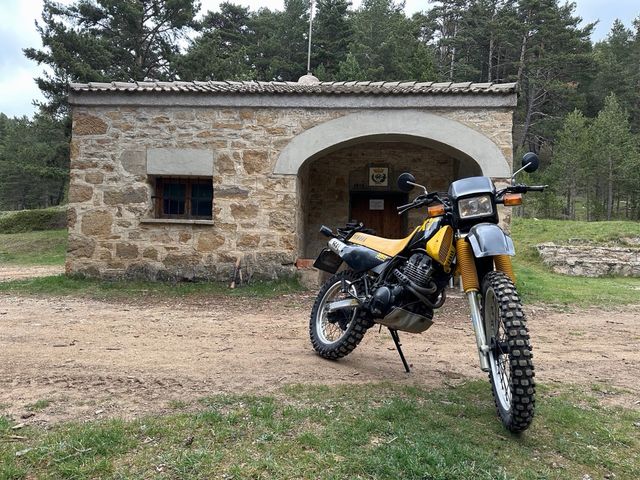 Yamaha XT 350 - Perfecto estado ITV Y DOC al día