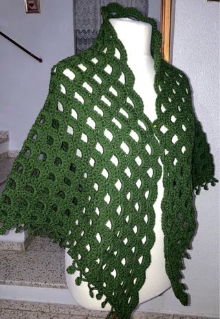 Chal de crochet marrón
