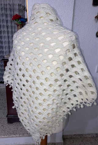 Chal de crochet marrón