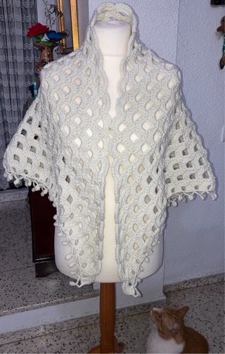 Chal de crochet marrón