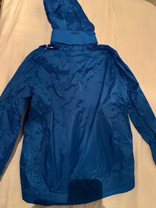 Giacca leggera Puma blu e bianca nuova