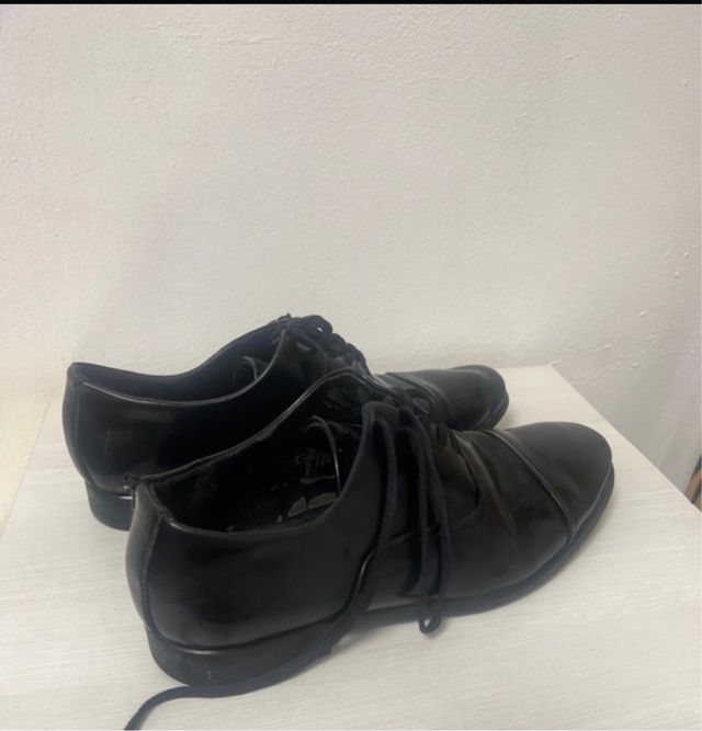 Zapatos de vestir Calvin Klein negros