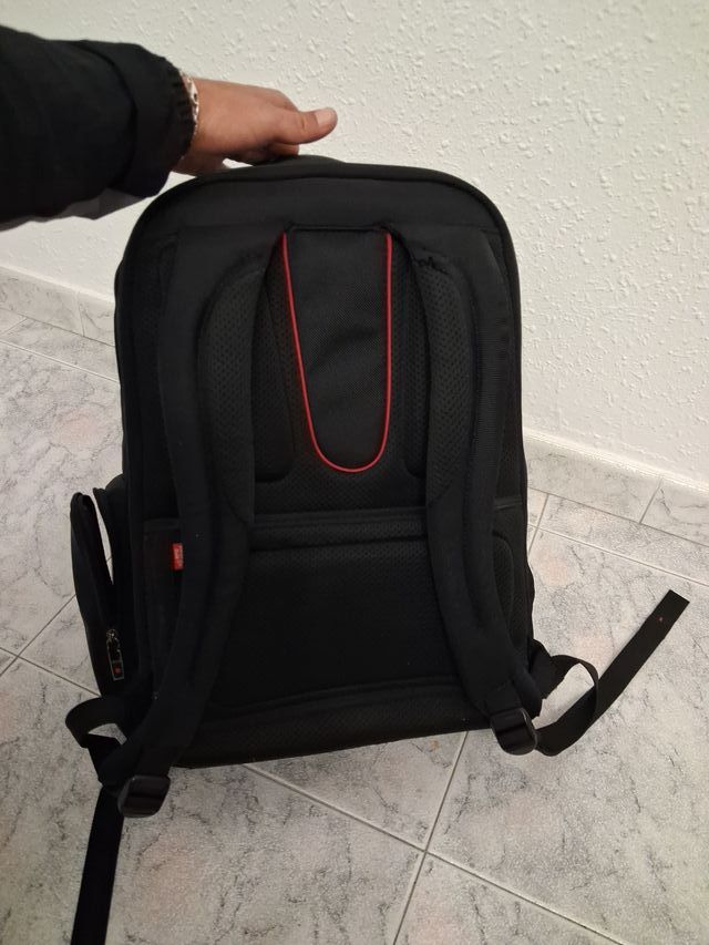 Mochila Samsonite Negra