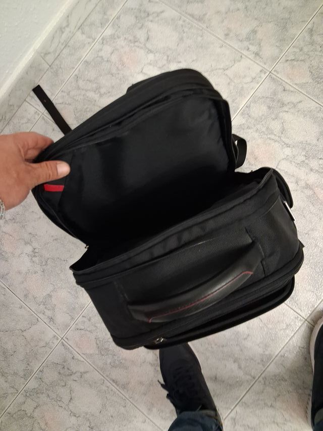 Mochila Samsonite Negra