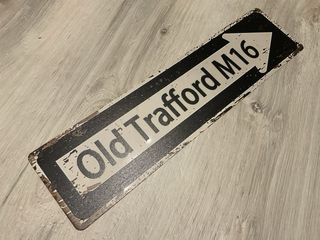 Insegna Stradale Old Trafford M16