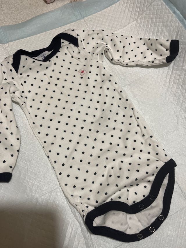 Body Petit Bateau estrellas 6m