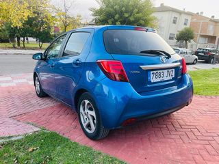 TOYOTA YARIS HYBRID ACTIVE 2017