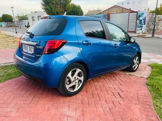 TOYOTA YARIS HYBRID ACTIVE 2017