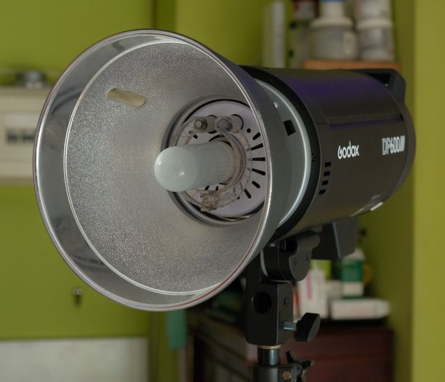 Flash Estudio Godox DP600III