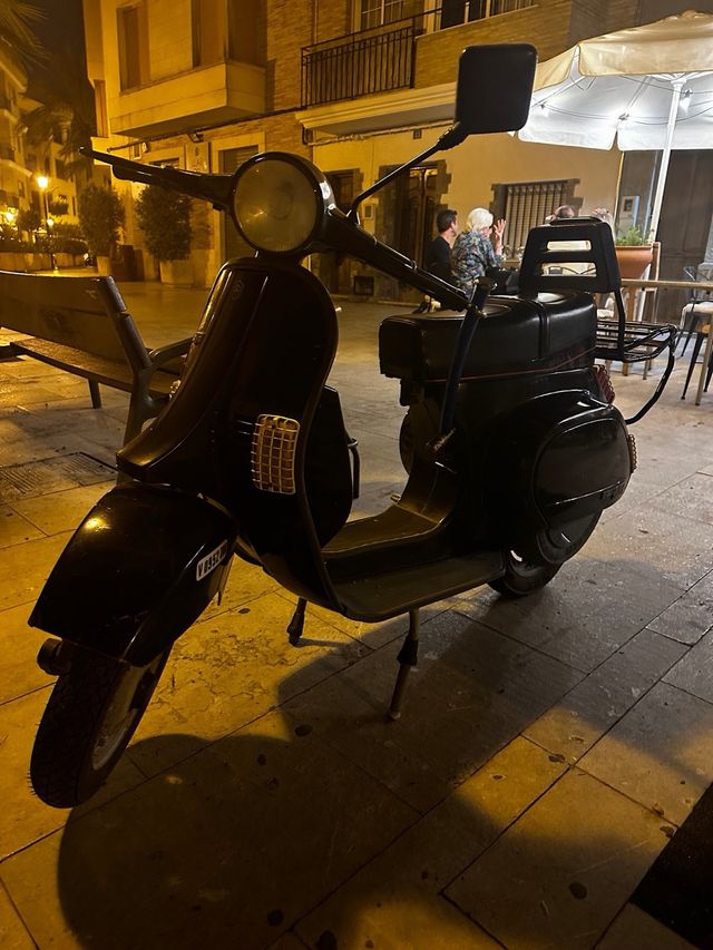 Vespa PK 75 - Muy buen estado ITV Y DOC al día