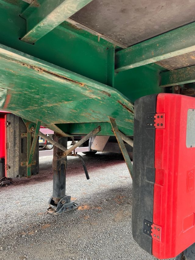 Semirremolque Tauliner caja abierta