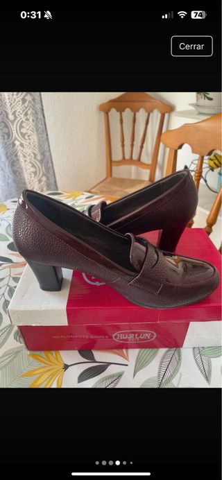 Zapatos de salón HUALUN marrones