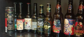 Lotto di bottiglie vuote di birra Iron Maiden