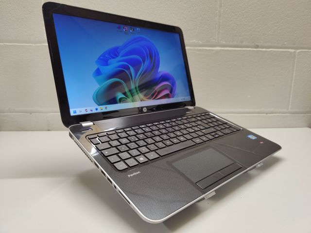 HP Intel i5 Radeon 2GB SSD 240GB Ram 8GB Borsa