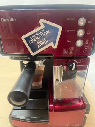 Cafetera Breville PrimaLatte Roja