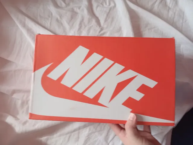 Caja Nike Nueva