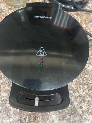 Gofrera Silvercrest Negra