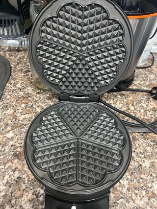 Gofrera Silvercrest Negra