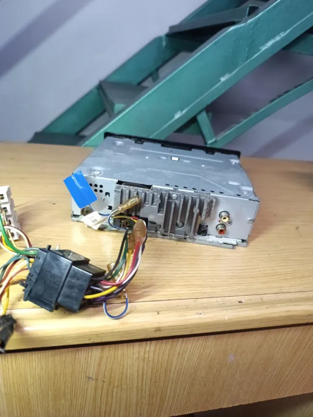 Radio CD Pioneer DEH-1600UB