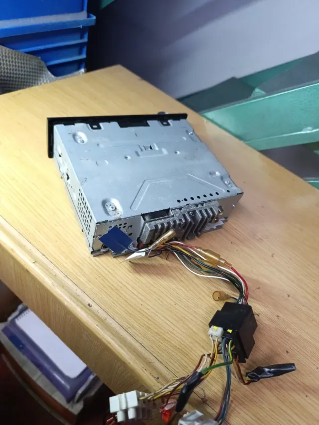 Radio CD Pioneer DEH-1600UB