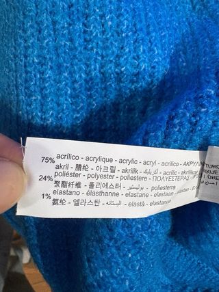 Jersey cuello alto, válido S y M