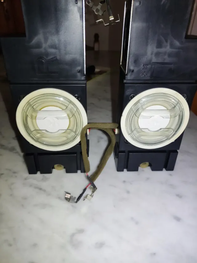 Coppia Altoparlanti TV Philips 242226400646