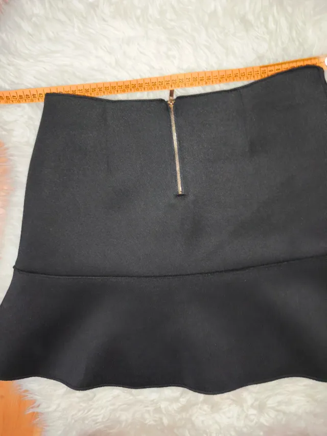 Falda negra invierno tela gruesa Talla 40