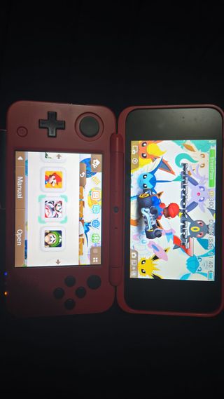 Nintendo 2DS XL Edição Pokeball Desbloqueada