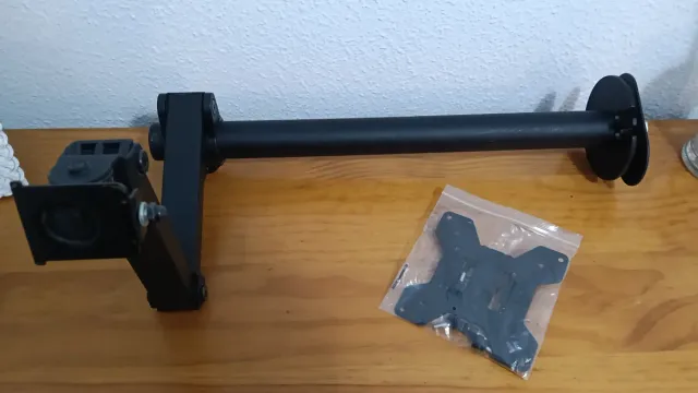 Brazo Soporte Monitor Negro