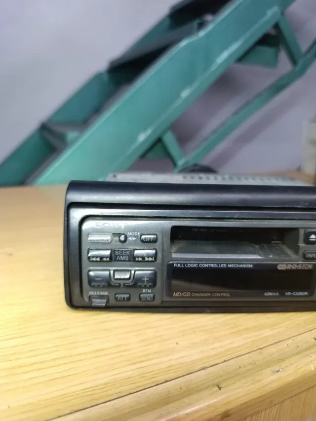 Radio Cassette Sony XR-C5080R 40x4