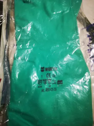 Mono y guantes de goma Wurth Talla L