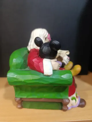 Figura ENESCO. Papá Noel, Mickey y Minnie.