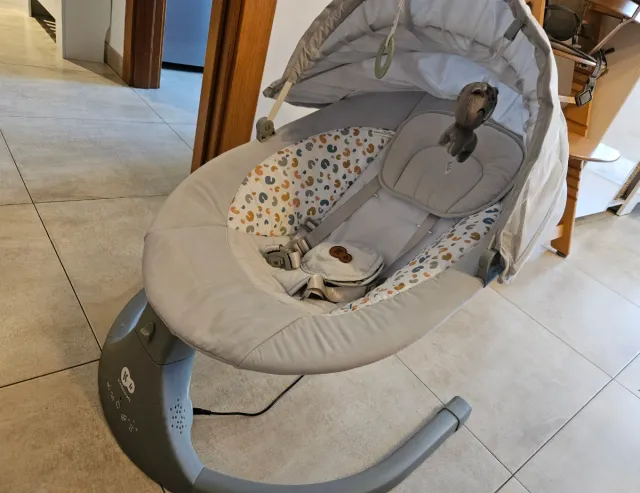 Hamaca eléctrica Kinderkraft Lumi 2