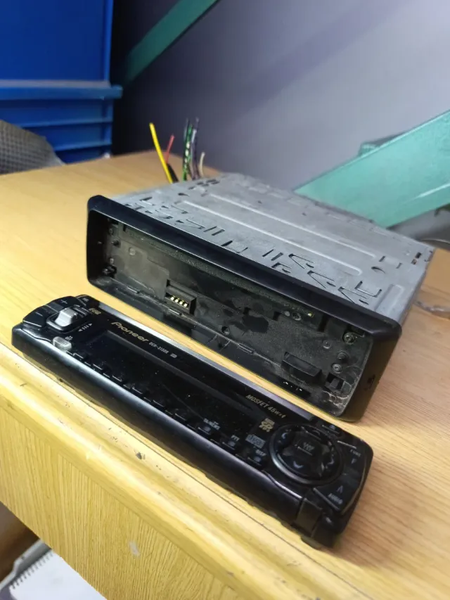 Radio CD Pioneer DEH-3130R