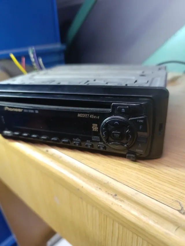 Radio CD Pioneer DEH-3130R