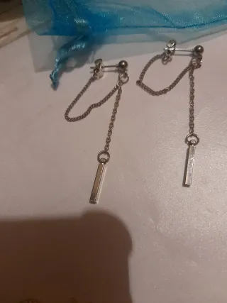 Pendientes largos doble cadena plateados