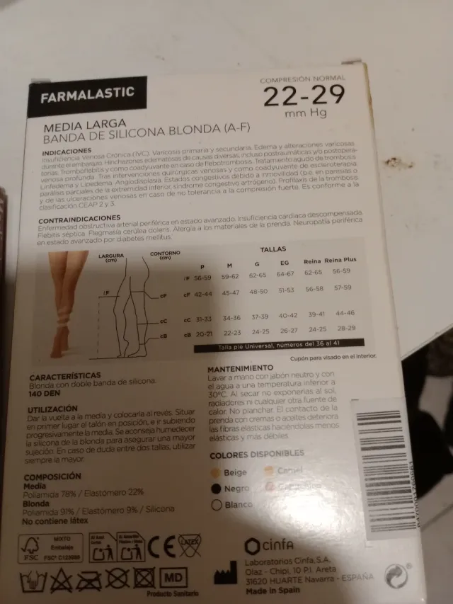 Medias de compresión Farmalastic 22-29 mmHg son 2