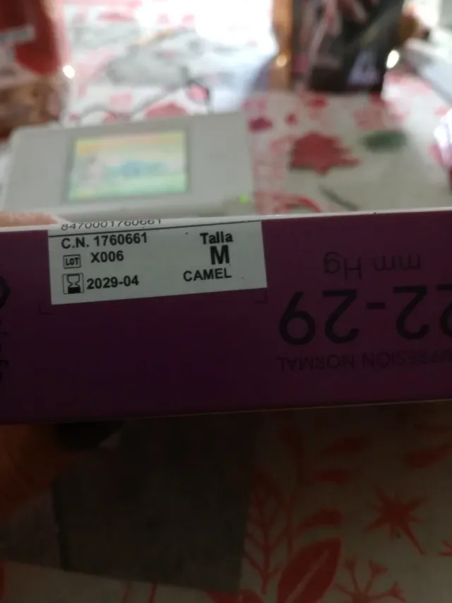 Medias de compresión Farmalastic 22-29 mmHg son 2