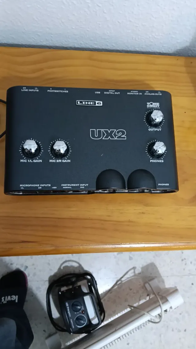 Line6 UX2 Tarjeta Sonido Externa