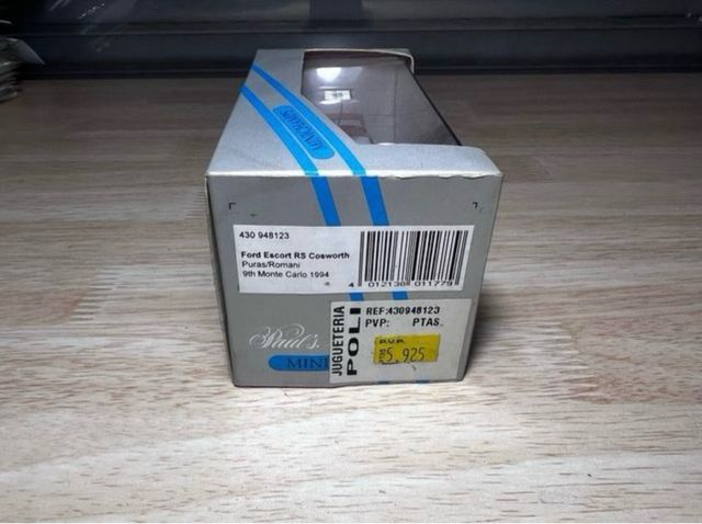 Ford Escort RS Cosworth Minichamps 1:43