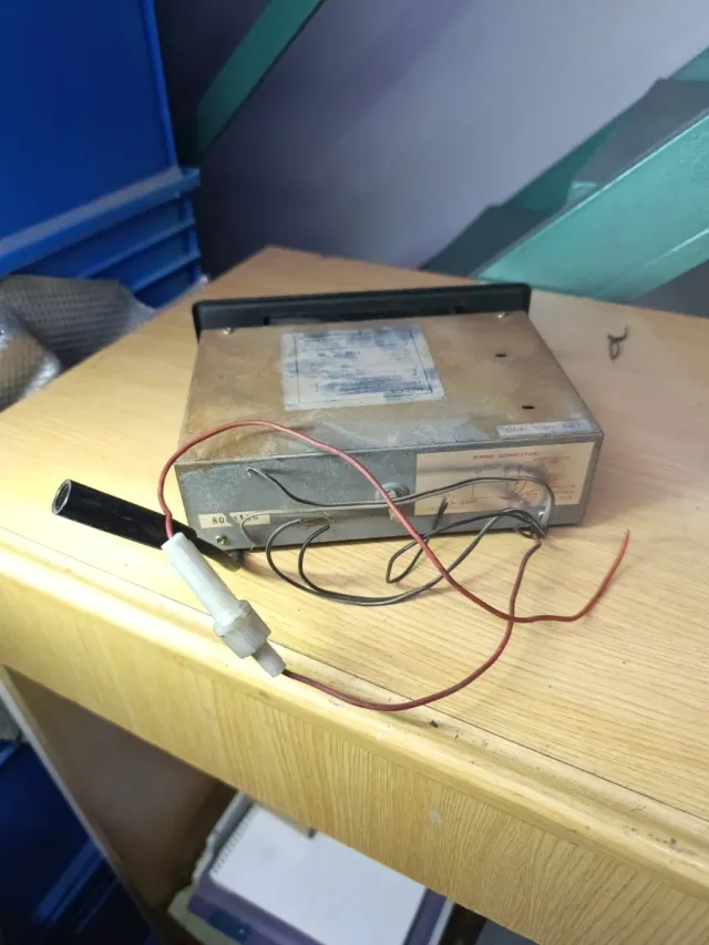 Radio Cassette Coche MECCA AM/FM