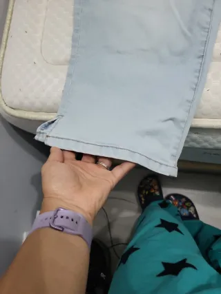 Conjunto Blusa Azul y Pantalón Pescador