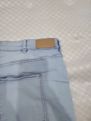 Conjunto Blusa Azul y Pantalón Pescador