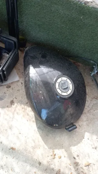 Depósito Gasolina Hyosung Aguila 650