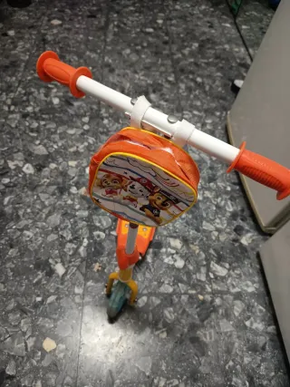 Patinete Patrulla Canina Naranja