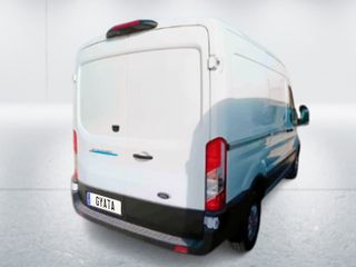 Ford Transit Furgon 350 BEV L2 RWD 68kWh 135 kW (184 CV)