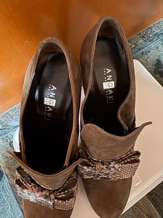 Botines Angari Piel Suela Roja Talla 39