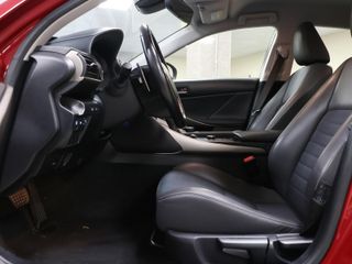 Lexus IS 300h Executive 164 kW (223 CV)