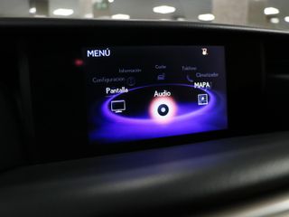 Lexus IS 300h Executive 164 kW (223 CV)